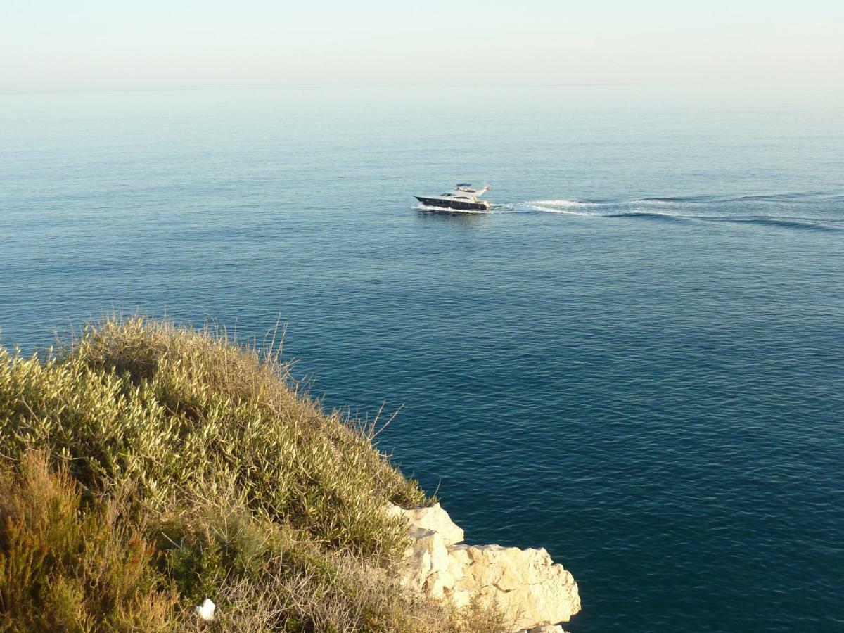 Jacqueline Daire Salou Dış mekan fotoğraf